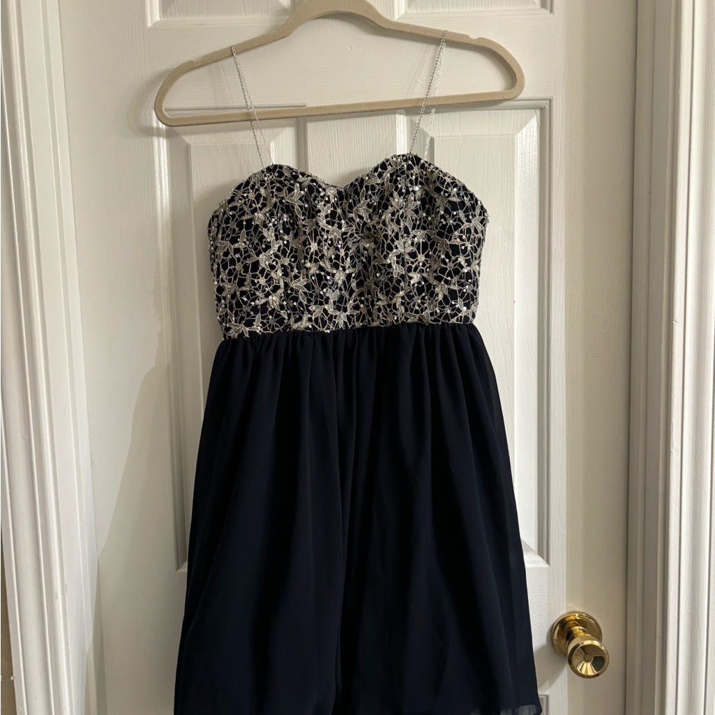 Minuet Petite Black And White Mini Dress
